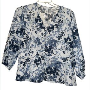 Liz claiborne top L Long Sleeves White Blue Floral Button Down V Neck